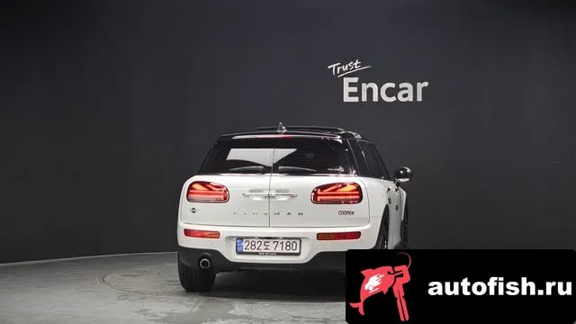 Mini Clubman Cooper Clubman 2023 года - вид 4