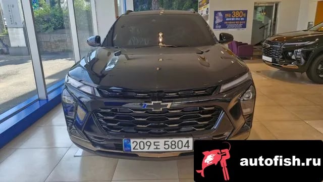 Chevrolet (GM Daewoo) Trax Trax Crossover 2026 года - вид 3