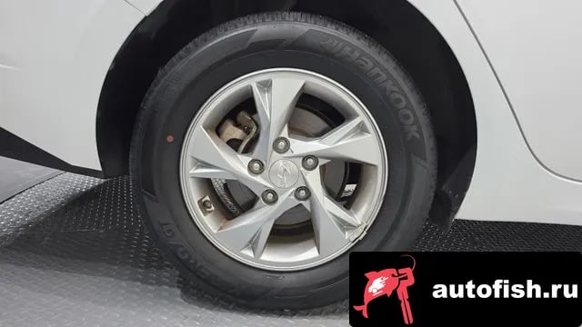 Hyundai AVANTE Avante (CN7) 2020 года - вид 5