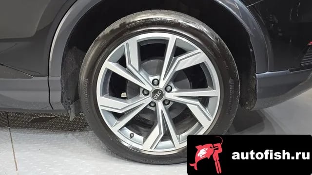 Audi Q4 e-tron Q4 e-Tron (F4) 2023 года - похожие автомобили
