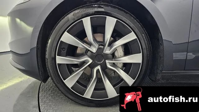 Tesla Model 3 Model 3 2024 года - вид 5