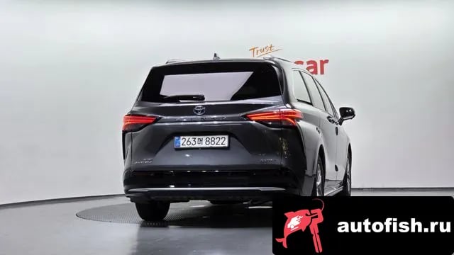 Toyota Sienna Siena 4th Generation 2025 года - вид 4