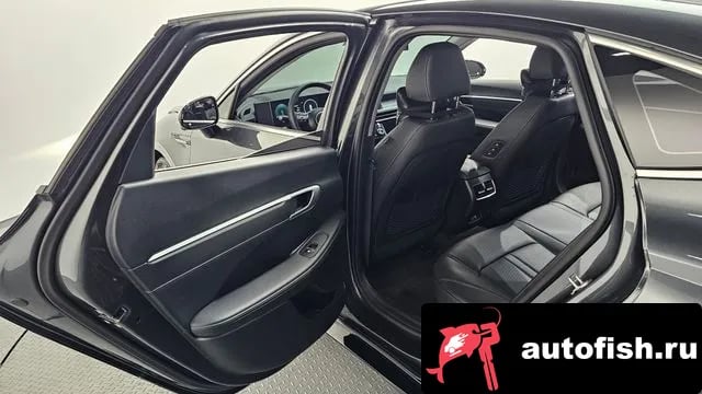 Hyundai Sonata Sonata D Edge Hybrid (DN8) 2026 года - похожие автомобили