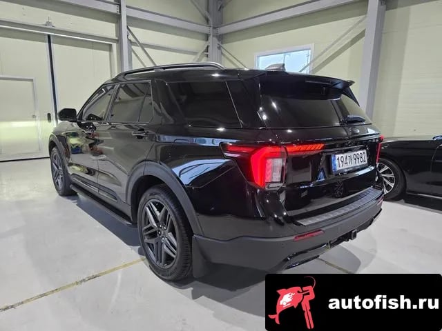 Ford Explorer Explorer 6th Generation 2025 года - вид 4