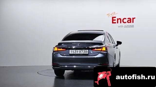 Lexus ES ES300h 7th generation 2021 года - вид 3