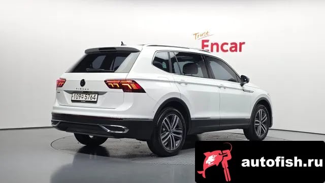 Volkswagen Tiguan Tiguan Allspace 2023 года - вид 2