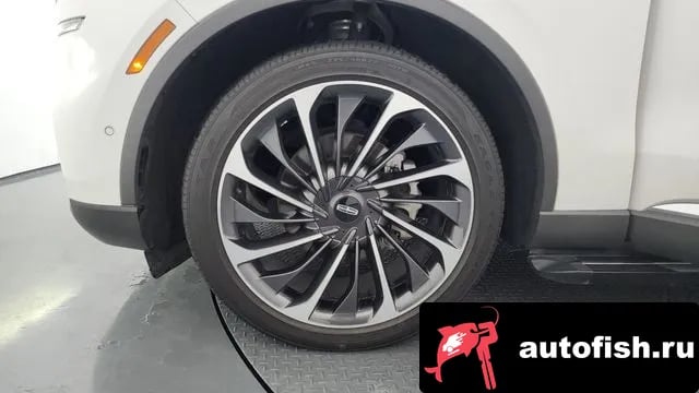 Lincoln Aviator Aviator 2nd generation 2023 года - вид 5