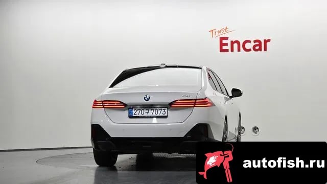 BMW 5-Series 5 Series (G60) 2026 года - вид 4