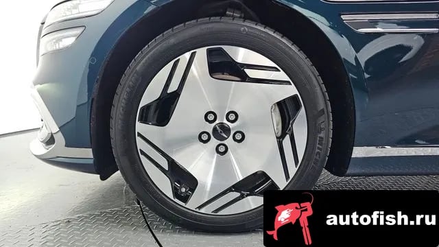 Genesis G80 Electrifide G80 (RG3) 2025 года - вид 4