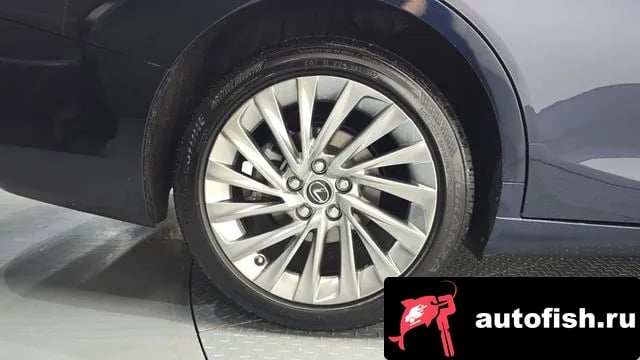 Lexus ES ES300h 7th generation 2023 года - вид 5