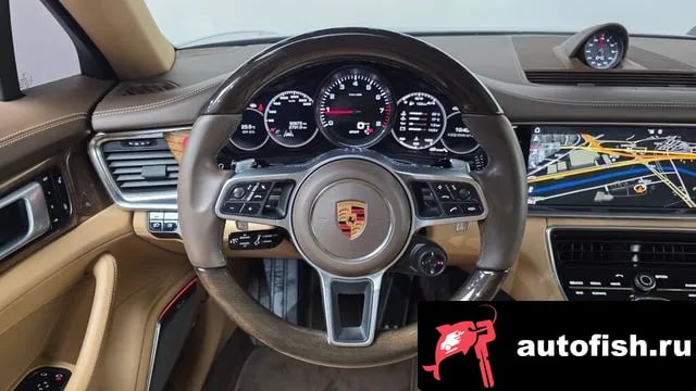 Porsche Panamera Panamera (971) 2018 года - похожие автомобили