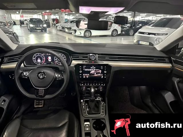 Volkswagen Arteon Atheon 2019 года - вид 6