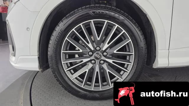 Audi Q3 Q3 (F3) 2022 года - вид 5