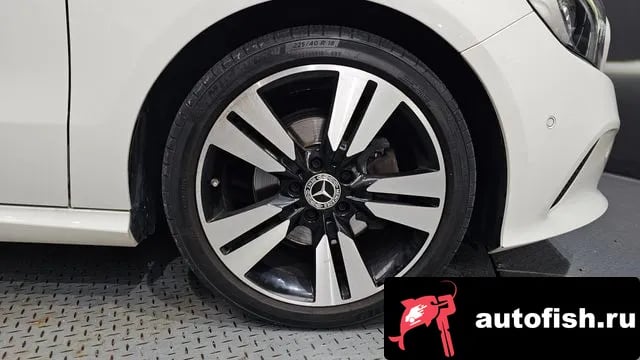 Mercedes-Benz A-Class A-Class W176 2018 года - вид 5
