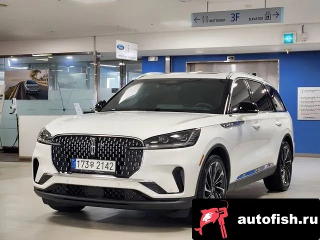 Lincoln Aviator Aviator 2nd generation 2024 года - похожие автомобили