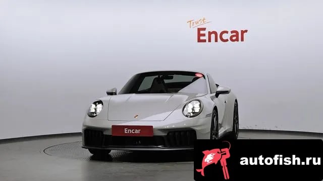 Porsche 911 911 (992) 2025 года - вид 3