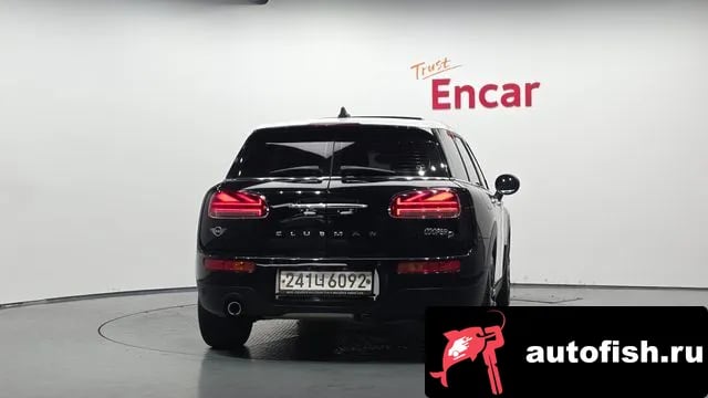 Mini Clubman Cooper D Clubman 2020 года - вид 3