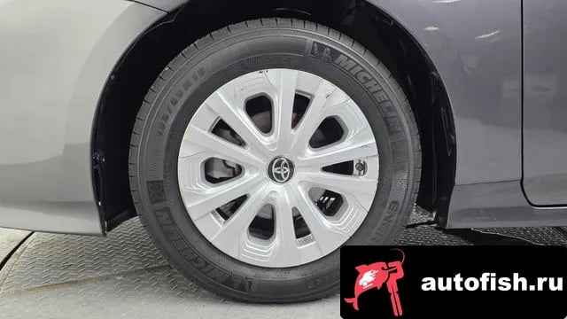 Toyota Prius Prius 4th Generation 2021 года - вид 4