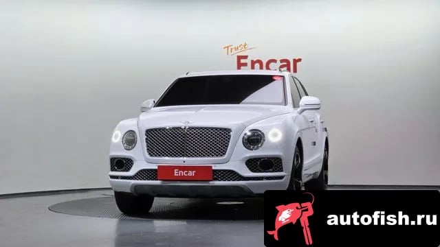 Bentley Bentayga Benteiga 2018 года - вид 3