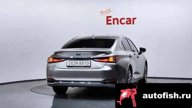 Lexus ES ES300h 7th generation 2023 года - вид 4
