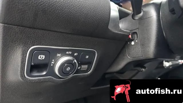 Mercedes-Benz GLB-Class GLB-Class X247 2022 года - похожие автомобили