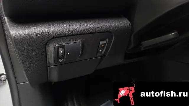 Renault Korea (Samsung) SM6 SM6 2018 года - похожие автомобили