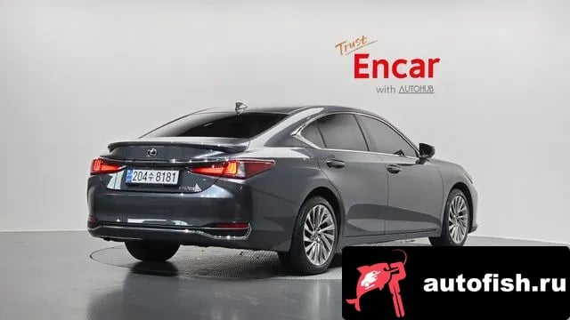 Lexus ES ES300h 7th generation 2024 года - вид 2