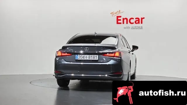 Lexus ES ES300h 7th generation 2024 года - вид 4