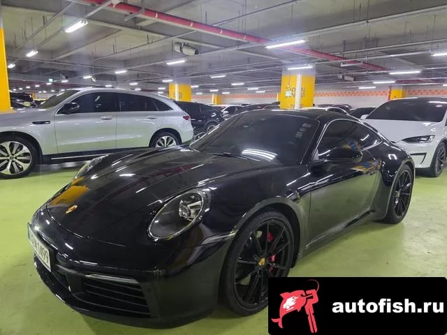 Porsche 911 911 (992) 2022 года - вид 3