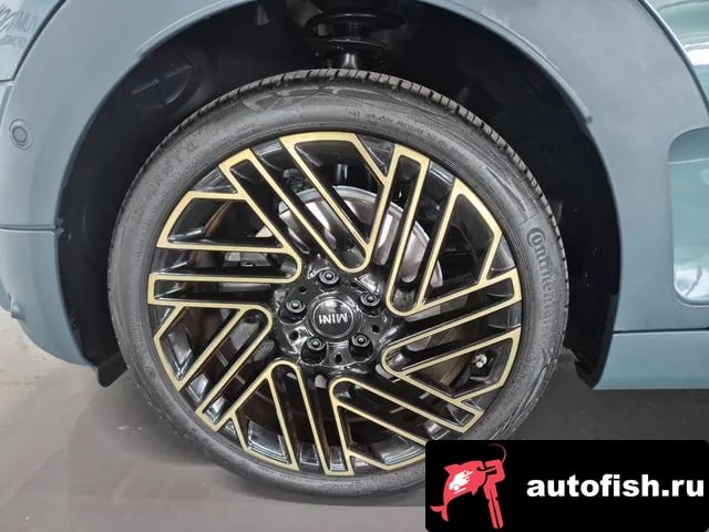 Mini Clubman Cooper S Clubman 2023 года - вид 5