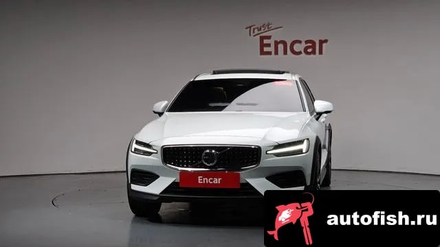 Volvo V60 V60 Cross-country 2nd Generation 2024 года - вид 2