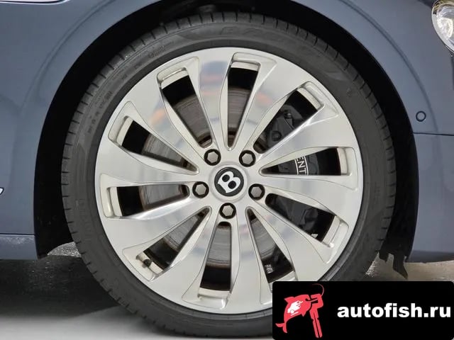 Bentley Flying Spur Flying Spur 3rd Generation 2021 года - вид 5