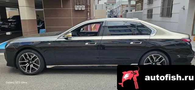 BMW 7-Series 7 Series (G70) 2024 года - вид 4