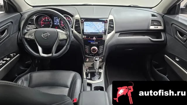 KG Mobility (Ssangyong) TIBOLI Tivoli Armor 2018 года - похожие автомобили