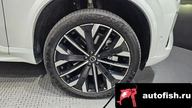 Volvo XC90 XC90 second Generation 2025 года - вид 5