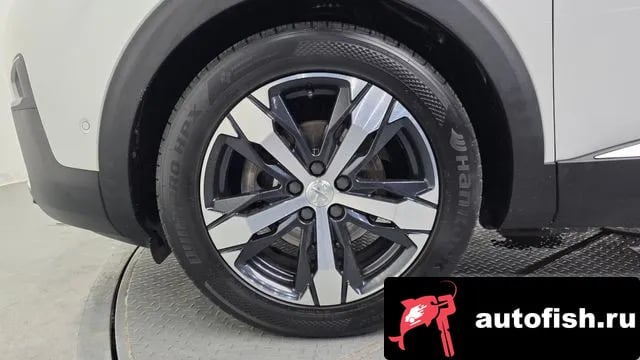 Peugeot 3008 3008 second generation 2021 года - вид 5
