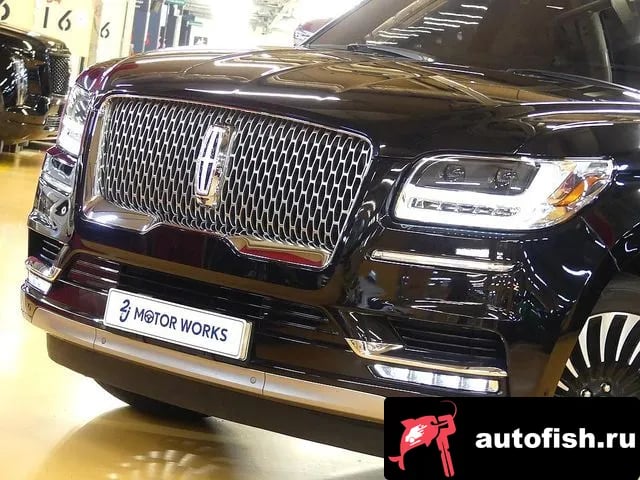 Lincoln Navigator Navigator 4th generation 2021 года - вид 4