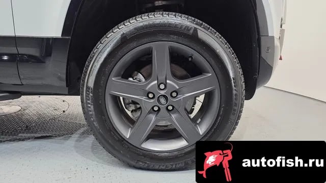 Land Rover Defender Bitdefender (L663) 2023 года - вид 5