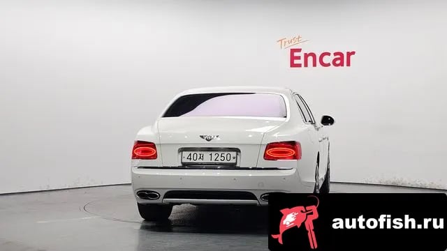 Bentley Flying Spur Flying Spur 2nd Generation 2018 года - вид 4