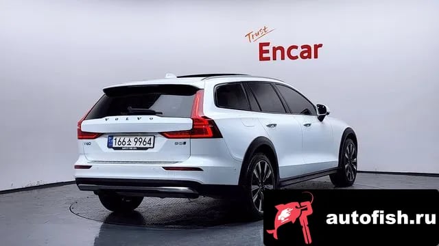 Volvo V60 V60 Cross-country 2nd Generation 2024 года - вид 2