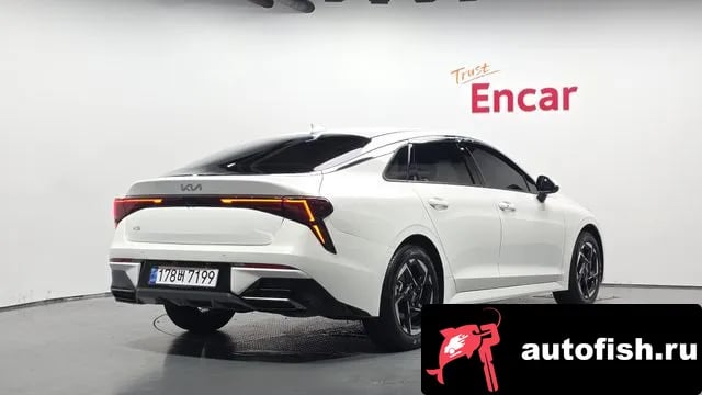Kia K5 The New K5 3rd generation 2024 года - автомобиль из Южной Кореи