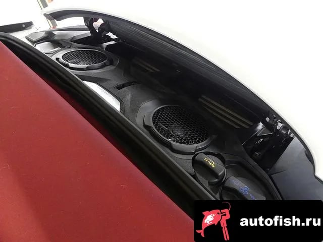 Porsche 911 911 (992) 2020 года - вид 6