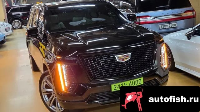 Cadillac Escalade Escalade 5th Generation 2025 года - похожие автомобили