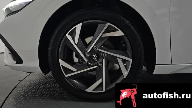Hyundai AVANTE The New Avante (CN7) 2026 года - вид 4