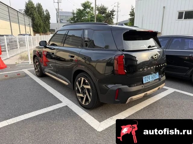 Mini Countryman Cooper Countryman Electric 3rd Generation 2025 года - вид 2