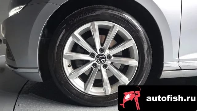 Volkswagen Passat Passat GT (B8) 2021 года - вид 5