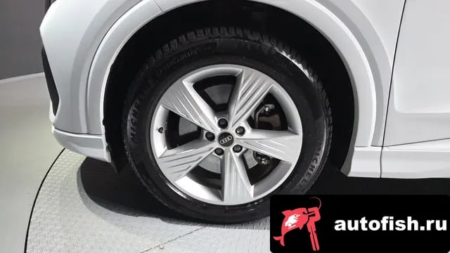 Audi Q4 e-tron Q4 e-Tron (F4) 2023 года - вид 5
