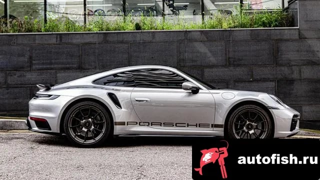 Porsche 911 911 (992) 2025 года - похожие автомобили
