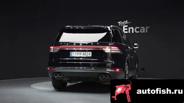 Lincoln Aviator Aviator 2nd generation 2022 года - вид 4