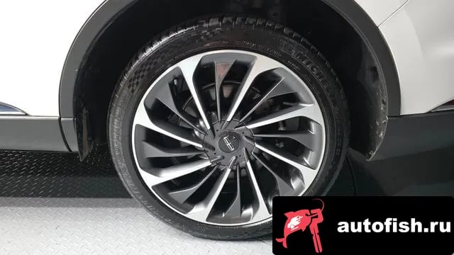 Lincoln Aviator Aviator 2nd generation 2022 года - вид 5